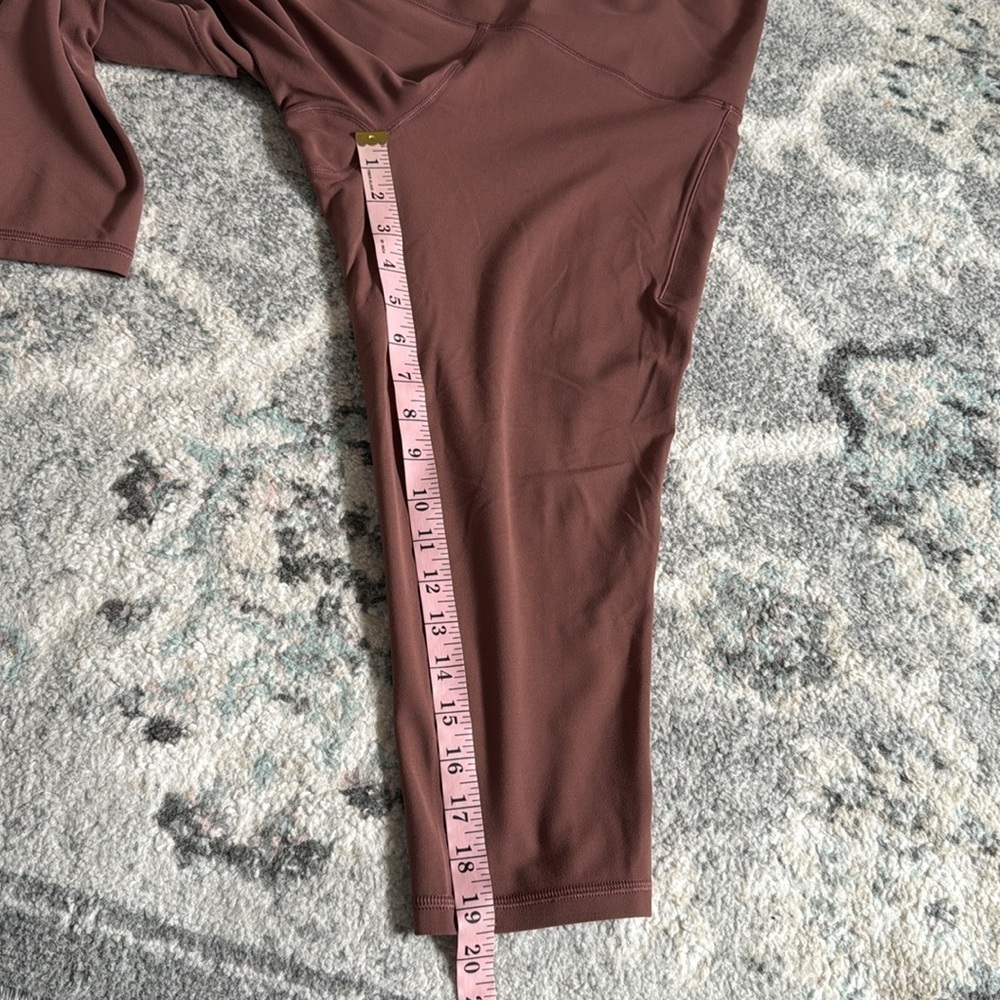 Athleta Salutation Stash Pocket Capri in Hearth Rose - Picture 12 of 13